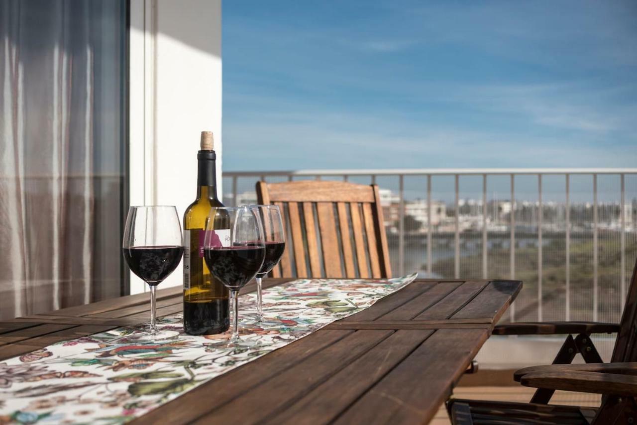 Marina And Atlantic Ocean View Apartment Lagos Luaran gambar
